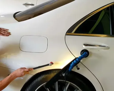 مرکز تخصصی احیا رنگ و خدمات زیبایی خودرو خسروی