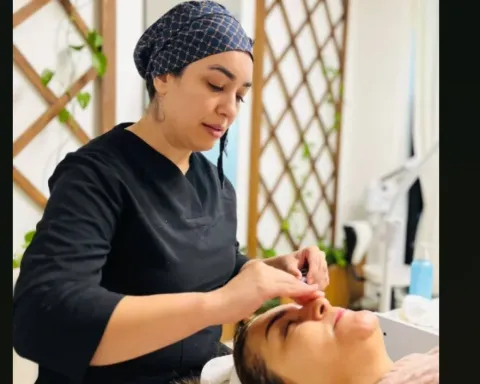 کلینیک هدی یحیایی